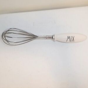 New Rae Dunn Mix Wisk